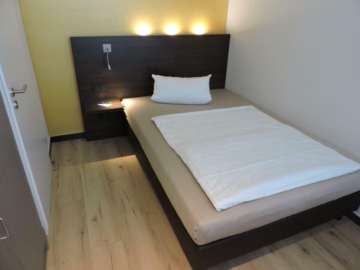 Apart-Hotel Wiesbaden Bagian luar foto